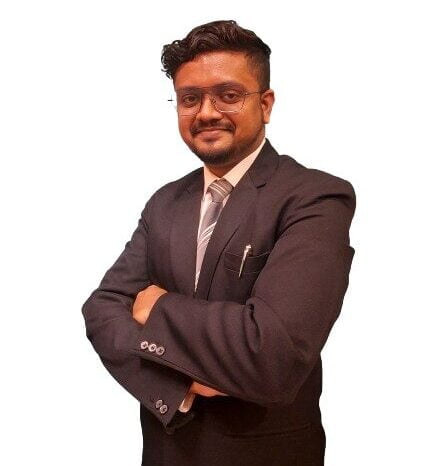 Yash Keshari Vibrant Attorneys